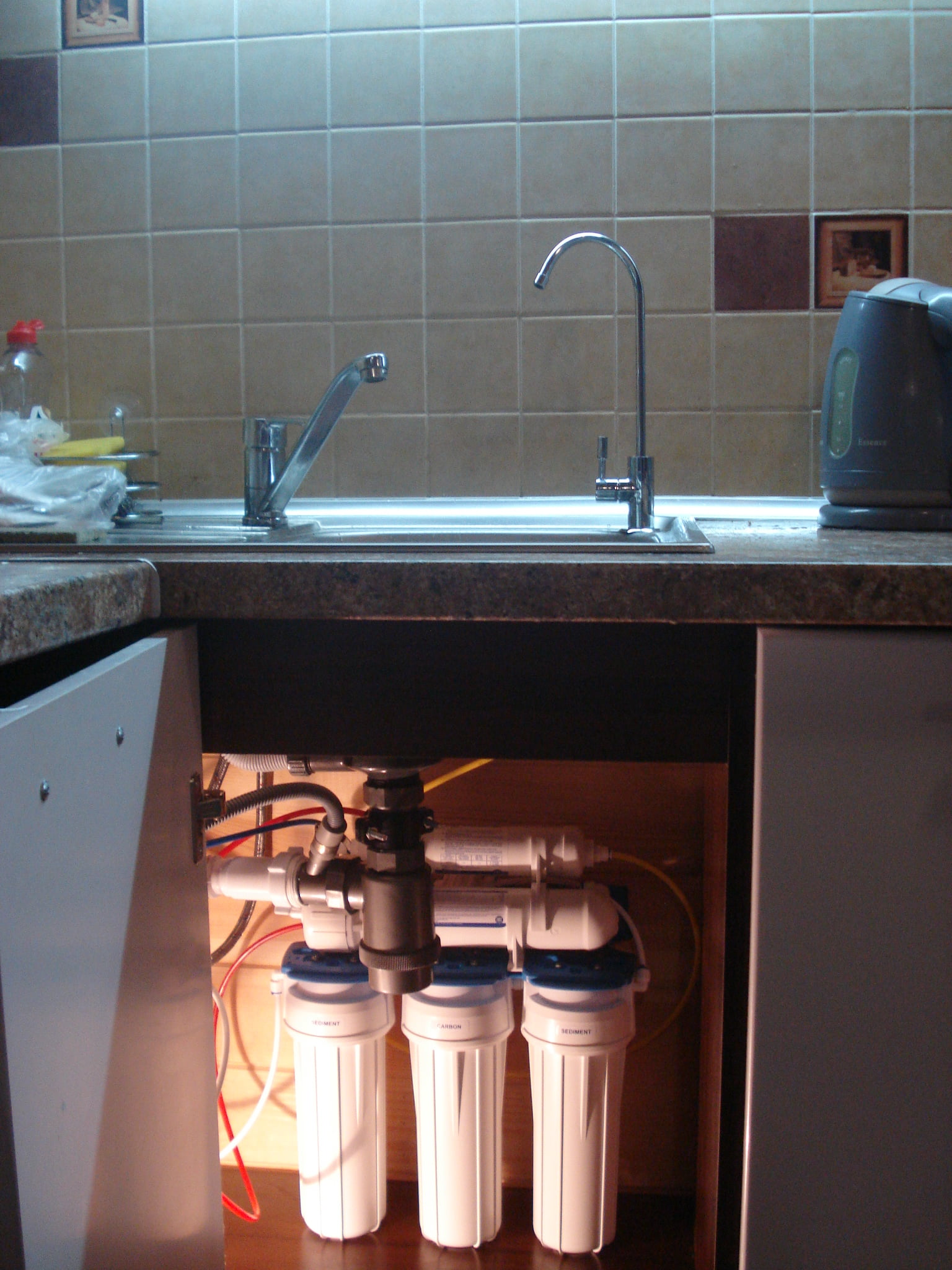 Фильтр аквафор с краном под мойку. Фильтр осмос краник раковина. Фильтр под мойкой. Фильтр под мойку для смесителя. Фильтр под мойку для смесителя.